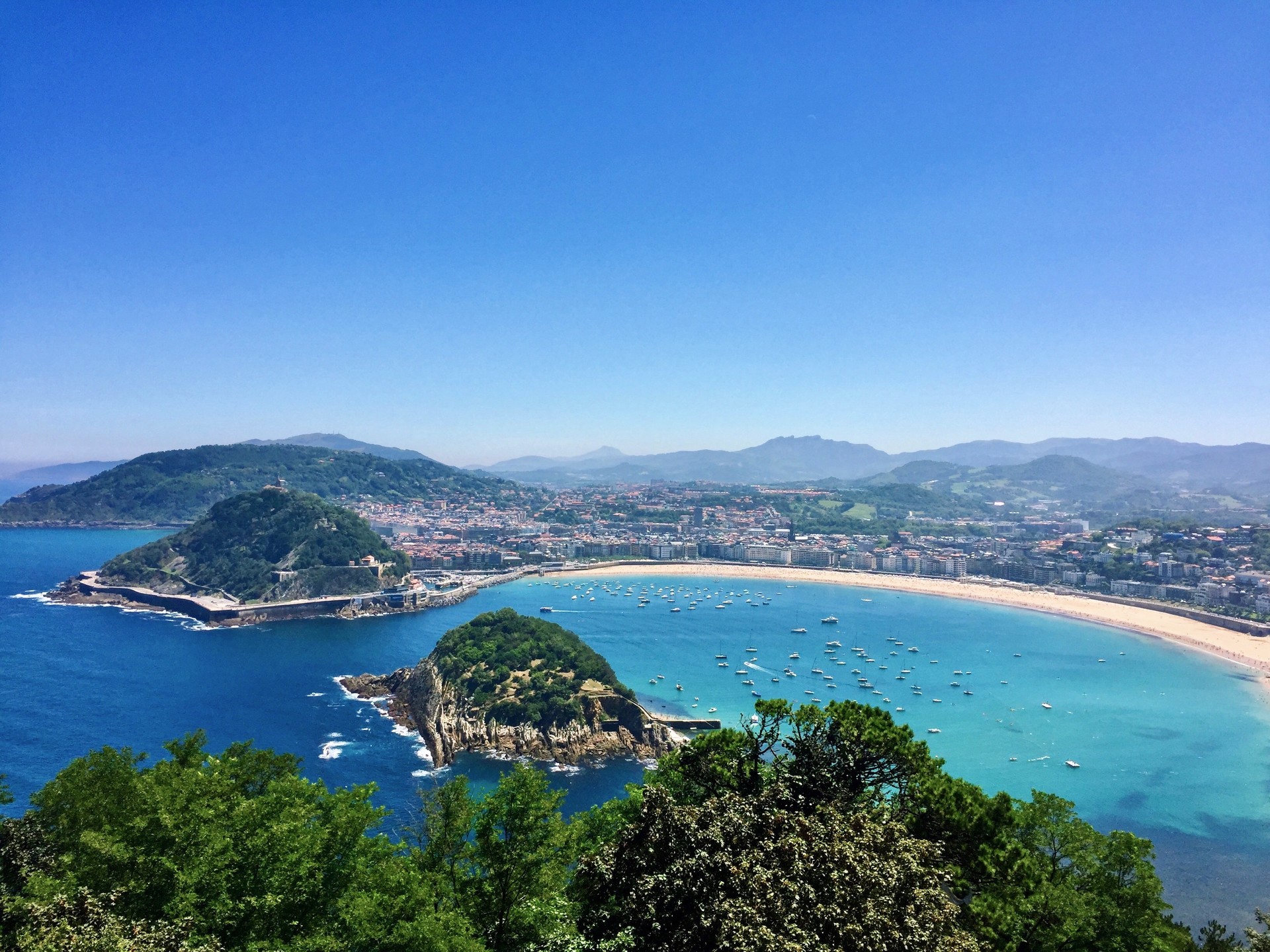 y-donosti-f74bef7b60e84ea5907abc1885a6971c